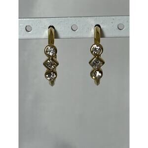 Beautiful Vintage Gold Tone & Crystal Half Hoop Post Earrings By Avon.